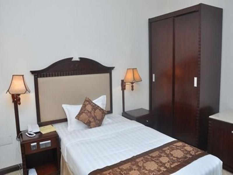 Debredamo Hotel Addis Ababa Exterior photo